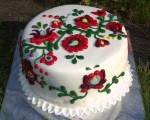 C 69.
Okrúhla torta s priemerom 23 cm 20 rezová
Cena : 60.00 €
