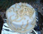 C 7.
Torta 20 rezová s priemerom 23 cm
Cena: 50.00 €