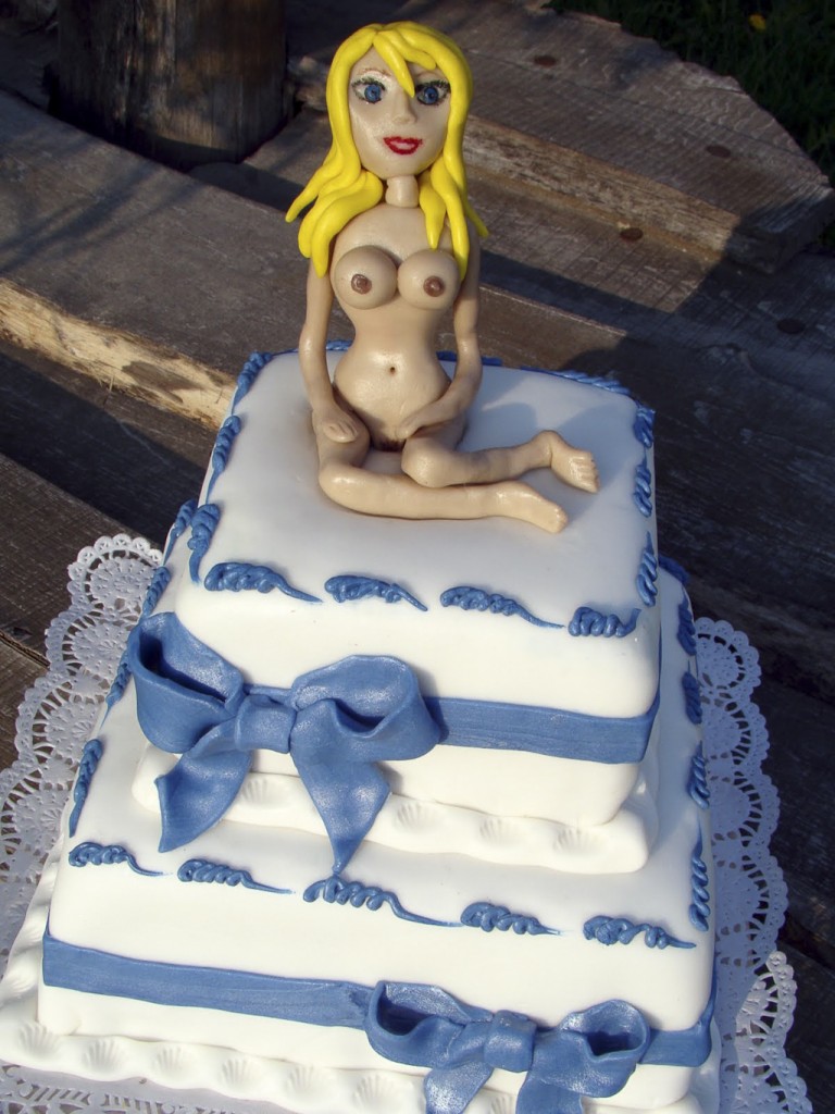 18 Erotické torty-13