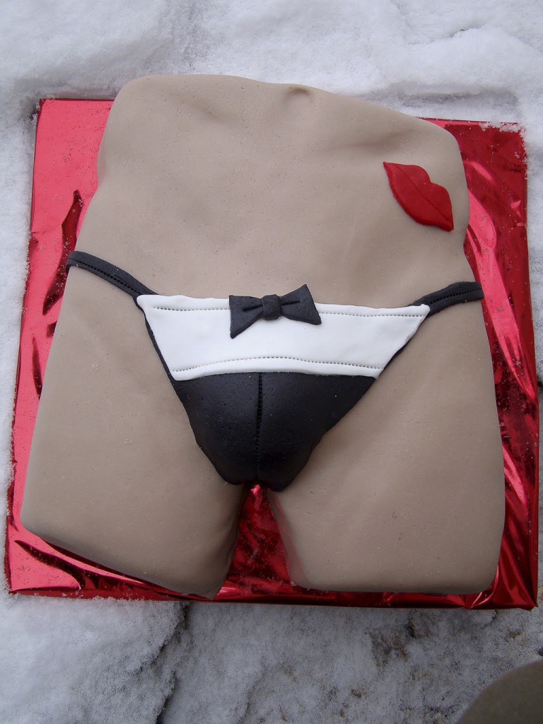 18 Erotické torty-21