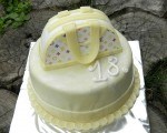 A - 26.
Torta 20 rezová s priemerom 23 cm
Cena: 50.00 €
