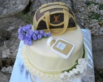 A - 27.
Torta 20 rezová s priemerom 23 cm
Cena : 70.00 €
