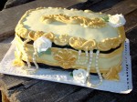 A 6. 
Torta Šperkovnica
Cena : 75.00 €
30 rezová torta